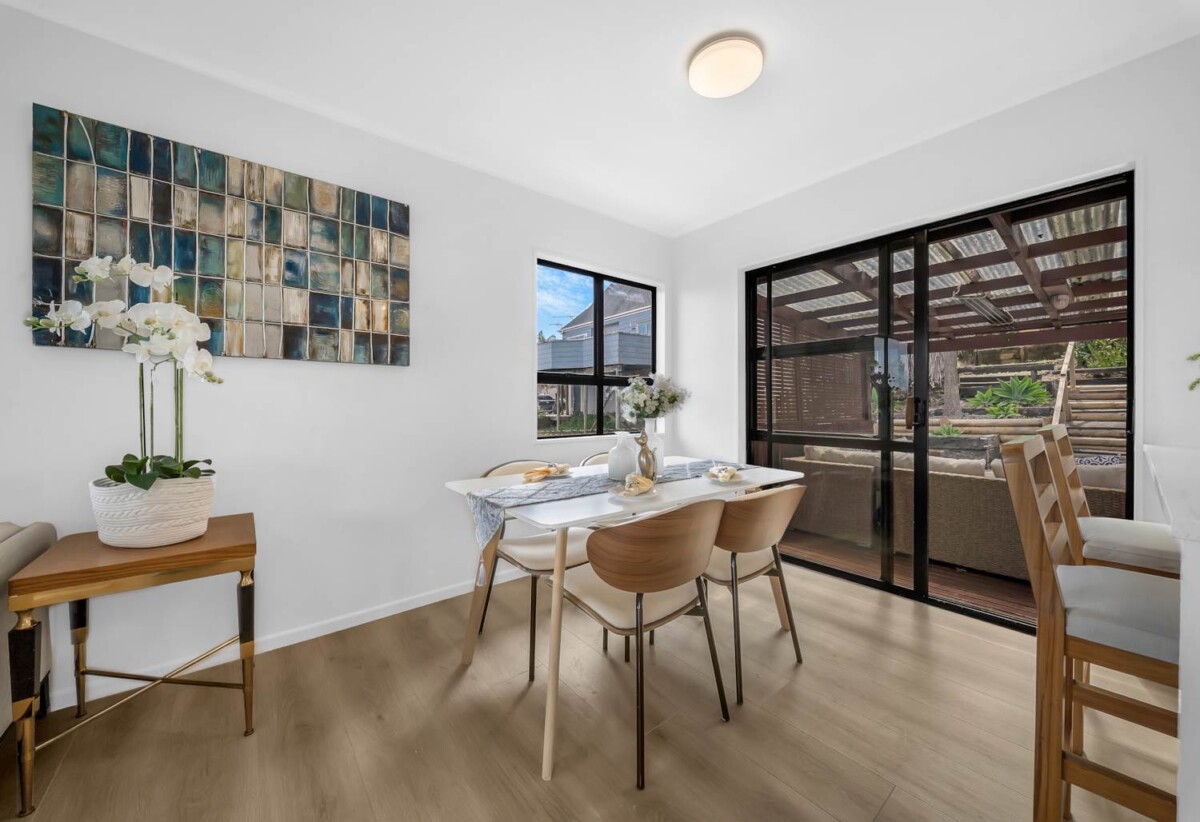 Fully renovated 4 beds 2 baths house on 750m2 section, close to schools, parks, Highland Park Shopping Centre, 10 Marco Place, Highland Park, Auckland