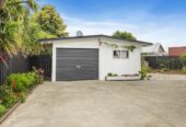 Renovated 3 beds 1 bath house with standalone double garage on 808m2 section, close to South gate shopping centre, schools, motorway access, 0.4 km to Takanini School, 9 Cathay Lane, Takanini, Auckland