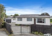 Renovated 3 beds 1 bath house with standalone double garage on 808m2 section, close to South gate shopping centre, schools, motorway access, 0.4 km to Takanini School, 9 Cathay Lane, Takanini, Auckland