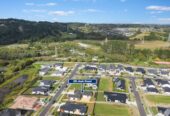 Brandnew 5 beds (2 ensuites) 3 baths house with double garage on 630m2 section, close to Huapai and Kumeu town centre, shops, supermarkets, 1 km to Matua Ngaru School, 26 Josh Road, Kumeu, Auckland