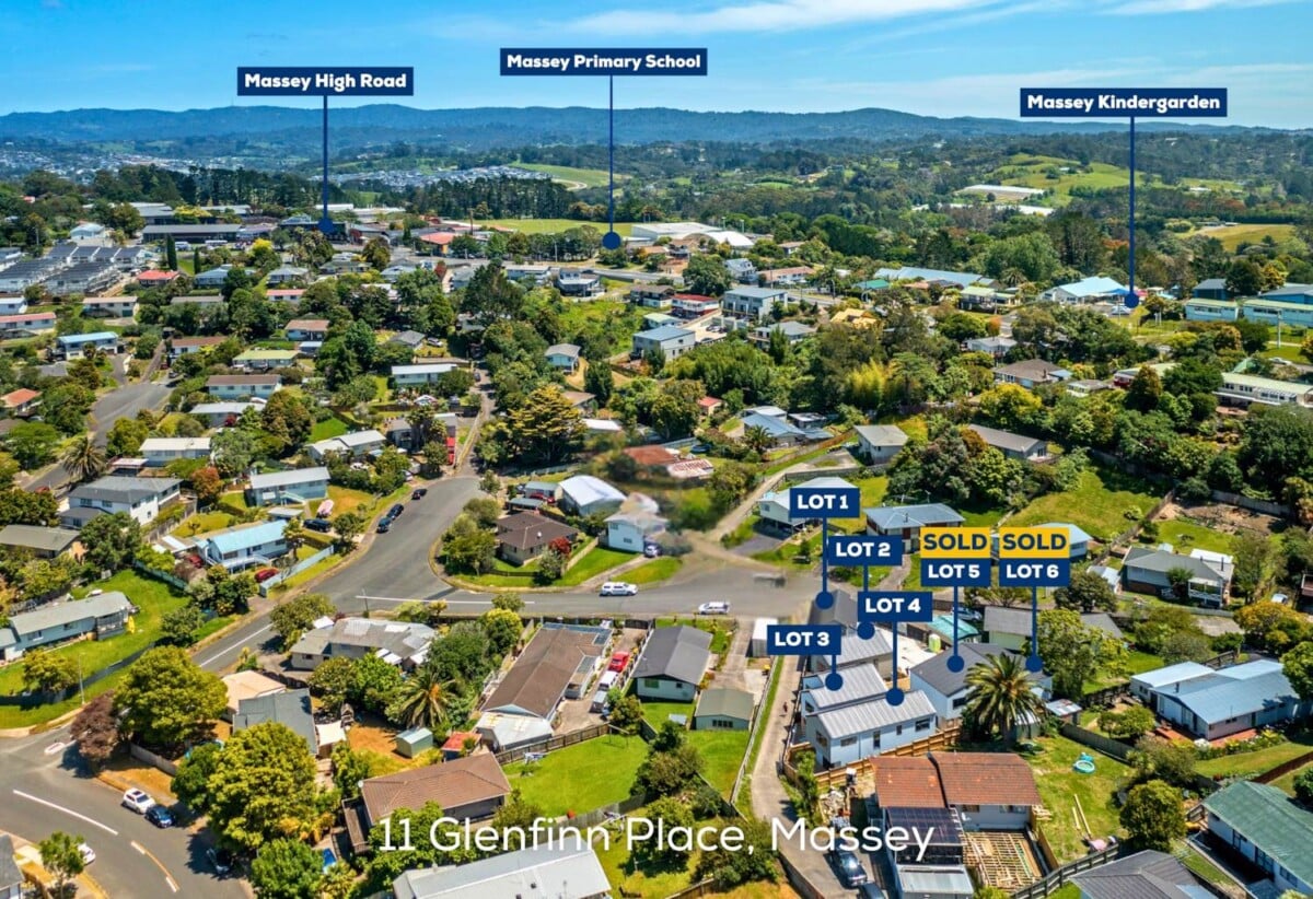 10-Year Master Build Guarantee, Brandnew standalone 3 beds 1.5 baths home with car park, minutes from the massive retail hubs of Westgate, motorway access, 170m from Massey Primary, 327m from Massey High, and zoned for the highly regarded St Paul’s, 11a Glenfinn Place, Massey, Auckland