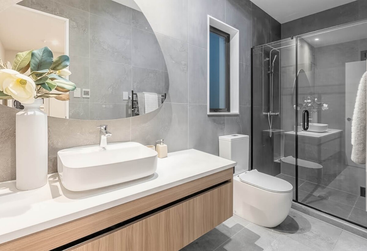 Brandnew 4 beds 3 baths house with double garage on 508m2 section, minutes from Clevedon Village’s popular cafés, markets, and local amenities, 1.1 km to Clevedon School, 25 Meadows Drive, Clevedon, Auckland