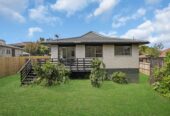 Move-In Ready, Renovated Brick and tile 3 beds 1 bath house with garage, Minutes from the Half Moon Bay Marina, cafes, and ferry terminal, in a highly sought-after school zone, like Pakuranga College and Farm Cove intermediate, 2/23 Birman Close, Half Moon Bay, Auckland