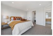 Motivated vendor, Rangitoto College and Double Westlake school zone, 155m2 Brandnew standalone 4 beds 2.5 baths home with garage , minutes from the stunning Campbells Bay Beach, local cafés, parks, and coastal walkways, schools, 8/8 Park Rise, Campbells Bay, Auckland