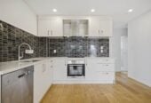 Rangitoto College zone, 4 beds 3 baths home with garage, zones for Rangitoto College, Northcross Intermediate, and Pinehill School, with the Albany Park & Ride Bus Station within walking distance, close to Westfield Albany, 10 Peony Mews, Oteha, Auckland