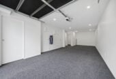 Rangitoto College zone, 4 beds 3 baths home with garage, zones for Rangitoto College, Northcross Intermediate, and Pinehill School, with the Albany Park & Ride Bus Station within walking distance, close to Westfield Albany, 10 Peony Mews, Oteha, Auckland