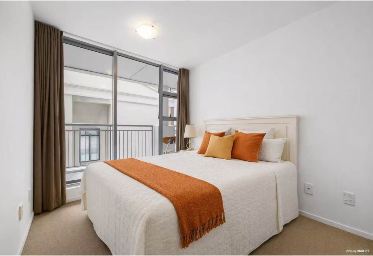 Auckland Girls’ Grammar School zone, 50m2 Freehold 2 beds 1 bath 1 car park apartment, Full furniture package is included, move-in ready, Pet-friendly, 1404/1 Parliament Street, City Centre, Auckland