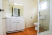 142m2 Brick and tile 4 beds 2.5 baths house with double garage on 475m2 section, Currently leased to Housing New Zealand until 30 November 2028, with annual gross rental income of $38,480, close to shops, schools, motorway access, 0.5 km to Jean Batten School, 1 Orrell Place, Mangere, Auckland