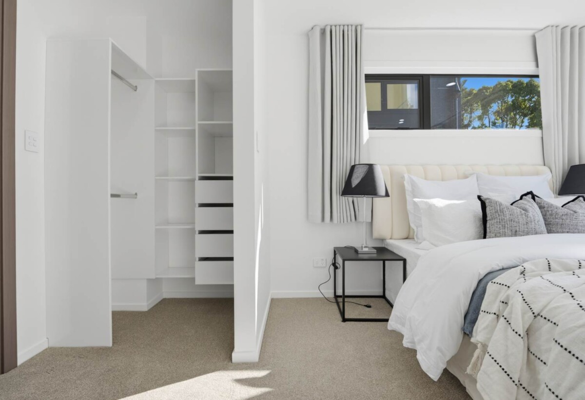 Brandnew standalone 4 beds 3 baths home with garage, just a short walk to Lunn Avenue Shops, close to schools, Stonefields shopping centre, gulf club, 1 km to Stonefields School, 24A Thorp Street, St Johns, Auckland