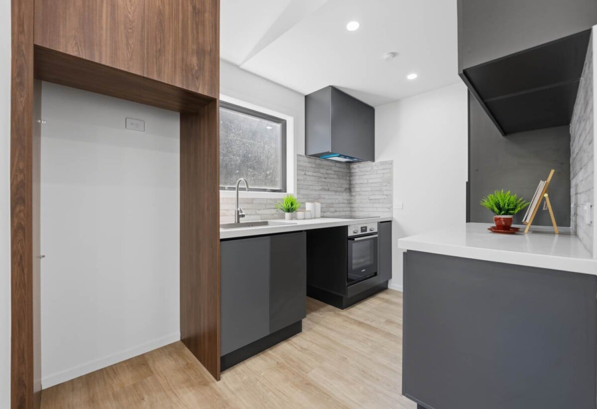 Brandnew standalone 4 beds 3 baths home with garage, just a short walk to Lunn Avenue Shops, close to schools, Stonefields shopping centre, gulf club, 1 km to Stonefields School, 24A Thorp Street, St Johns, Auckland