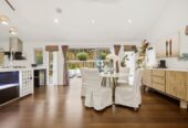 5 beds 3 baths house with double garage on 736m2 section, close to shops, Albany Mall, schools, motorway access, 0.6 km to Oteha Valley School, 4C Hilton Close, Albany, Auckland