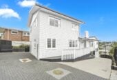 Double Westlake school zone, Standalone Freehold 3 beds + 2 flexi rooms 2.5 baths house on 283 m2 section, Sunnynook Shopping Centre and bus stations at both Sunnynook and Constellation are close by, with easy access to motorways, zoned for Sunnynook School, Wairau Intermediate, Westlake Girls’ High School, and Westlake Boys’ High School, 68A Sunnynook Road, Forrest Hill, Auckland