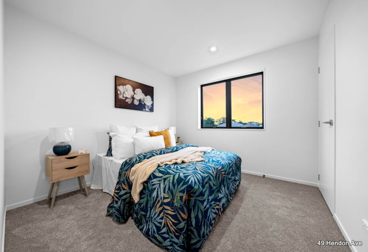 10 Years Stamford Warranty, Brandnew 3 beds 1.5 baths home with car park, Just a short stroll to the picturesque Alan Wood Reserve, with scenic walkways and cycle paths, close to schools, shops, supermarkets, motorway access, 1.7 km to Avondale College, 3/49 Hendon Avenue, Mt Albert, Auckland