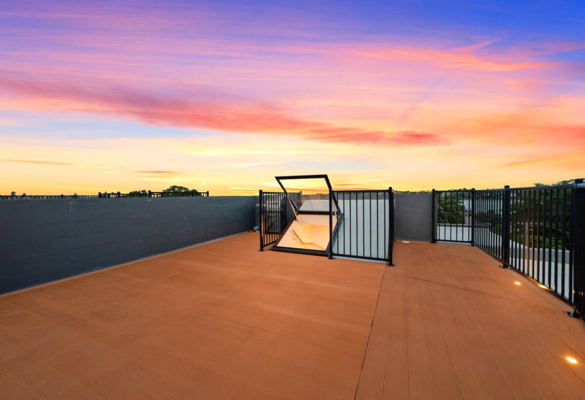 Brick & concrete construction, 4 beds 3.5 baths home with garage, Private rooftop entertaining with water views, just moments from waterfront park, the local rowing club, and Panmure Shopping Centre, 0.1 km to Panmure Bridge School, 90A Kings Road, Panmure, Auckland