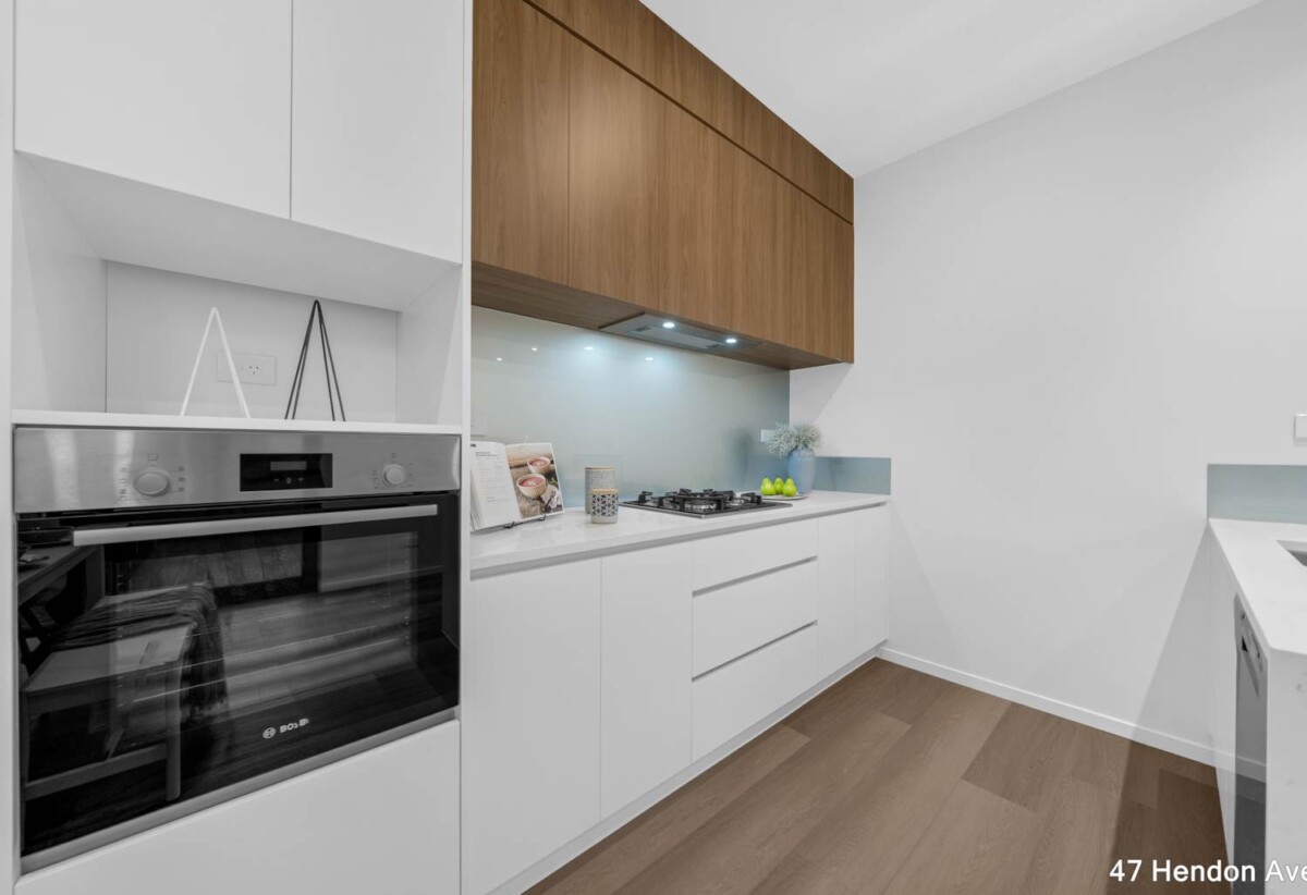 10 Years Stamford Warranty, Brandnew standalone 4 beds 2.5 baths home with garage, Just a short stroll to the picturesque Alan Wood Reserve, with scenic walkways and cycle paths, close to schools, shops, supermarkets, motorway access, 1.7 km to Avondale College, 2/47 Hendon Avenue, Mt Albert, Auckland