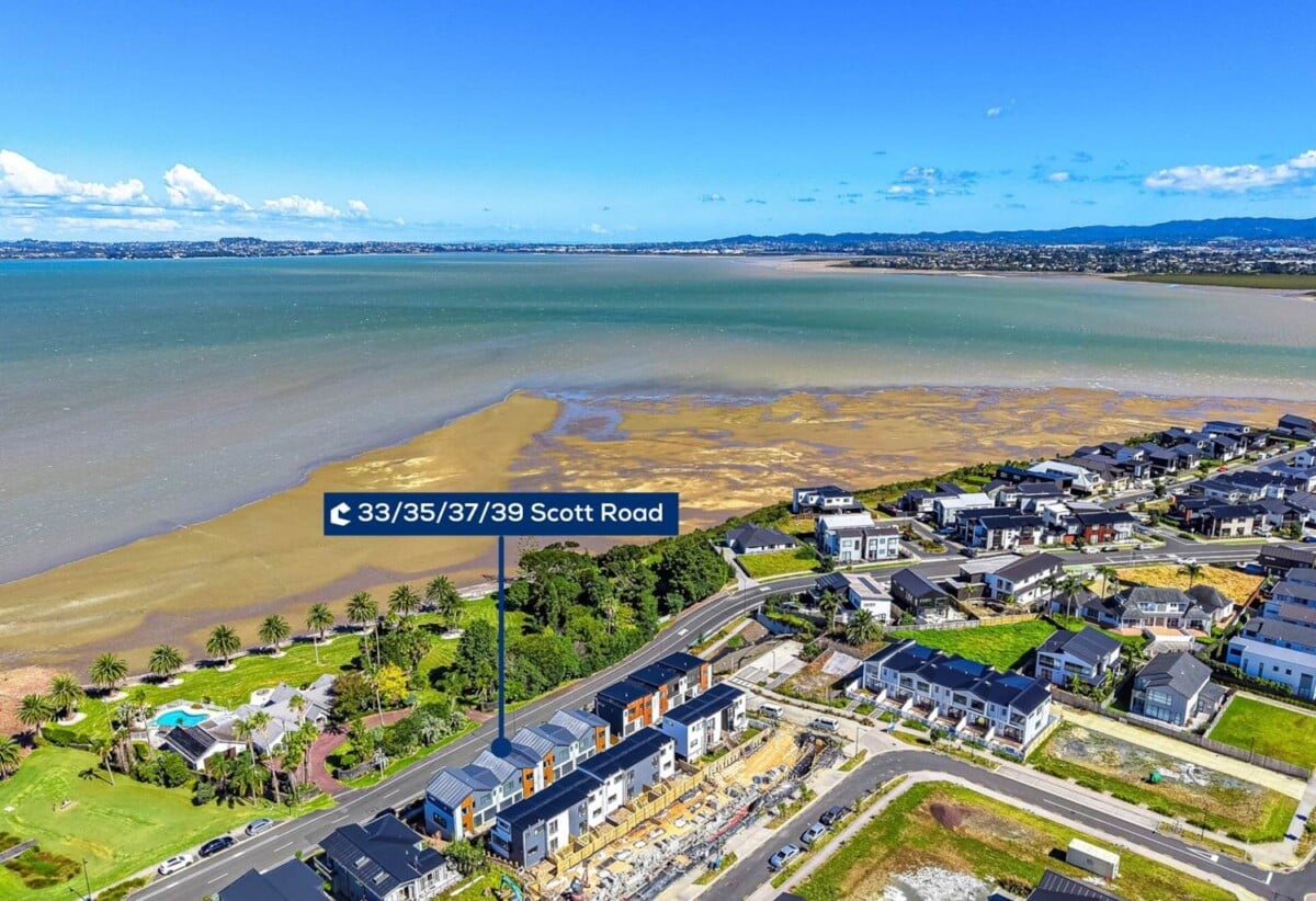 10-YEAR MASTER BUILT GUARANTEE, Sea views, Brandnew 4 beds 3.5 baths home with garage, moments from scenic coastal walkways, lush parks, and buzzing local café, 0.8 km to Scott Point School, 37 Scott Road, Hobsonville, Auckland