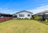 2 beds 1 bath home with carport, close to Town centre, schools, motorway access, 0.4 km to Manurewa Intermediate, 1/108 Gloucester Road, Manurewa, Auckland