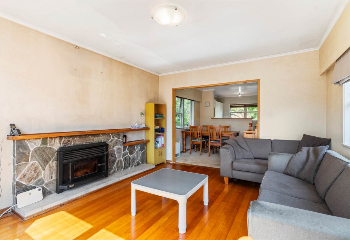 Once in 23 years, 3 beds 1 bath house with garage on 809m2 section, a large rumpus room downstairs with garage, close to local schools, parks, shops, and transport, 0.5 km to Marshall Laing School, 0.8 km to Lynfield College, 67 Dundale Avenue, Blockhouse Bay, Auckland