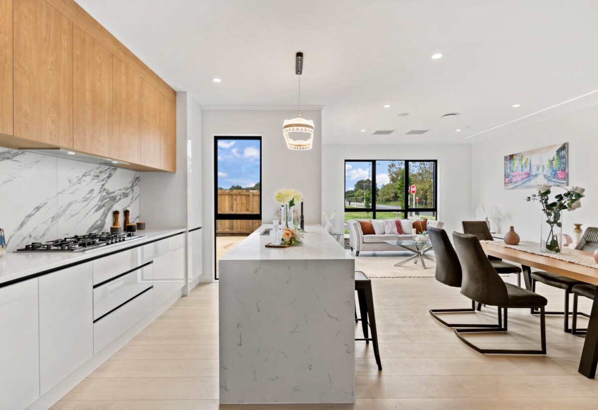 Brandnew 5 beds 3 baths house with double garage and 1 bed granny on 404m2 section, just moments from the upcoming Four Square and within a growing, vibrant community, 362 Linwood Road, Karaka, Auckland