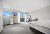 Must sell, motivated vendor, Ignore CV, 166m2 Freehold 3 beds + additional flexible living/4th bedroom option 2.5 baths home with garage, Dual entrance (front & rear access), Extra Large bedrooms, Covered outdoor deck, close to schhools, shops, motorway access, 0.3 km to Hobsonville Point Secondary School, 117 Hobsonville Point Road, Hobsonville, Auckland