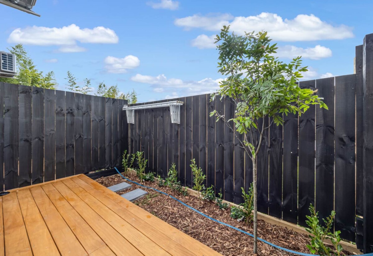 Brandnew 3 beds (2 ensuites) + study room 3 baths home with garage, just moments from Lloyd Elsmore Park, with Highland Park Pak’n Save and Pakuranga Plaza only a short drive away. zoned for Sunnyhills School, Wakaaranga School, Farm Cove Intermediate, and Pakuranga College, Lot 4,5&7/252 Pakuranga Road, Pakuranga Heights, Auckland