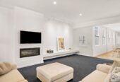 Auckland Girls’ Grammar School zone, Fully renovated, 198m2 2 beds + study room 2 baths 1 car park High St Penthouse apartment, Positioned steps from the City Rail Link transformation, 6A/55-57 High Street, City Centre, Auckland