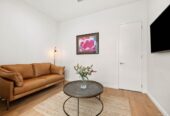 Auckland Girls’ Grammar School zone, Fully renovated, 198m2 2 beds + study room 2 baths 1 car park High St Penthouse apartment, Positioned steps from the City Rail Link transformation, 6A/55-57 High Street, City Centre, Auckland