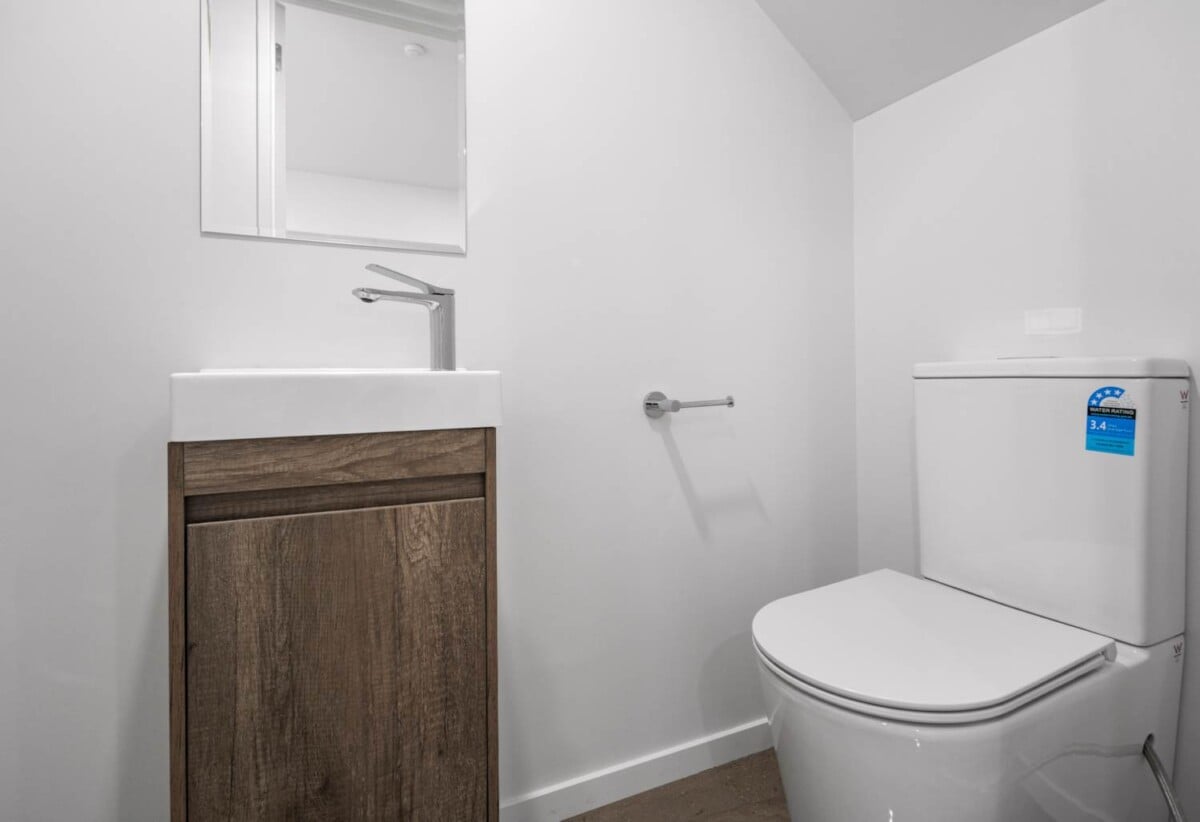 Enquire over $550,000, Brandnew 2 beds 1.5 baths home with car park, easy access to local shops, Westgate Mega Shopping Centre, schools, and public transport. 1 km to Massey High School, 6/16 Reynella Drive, Massey, Auckland