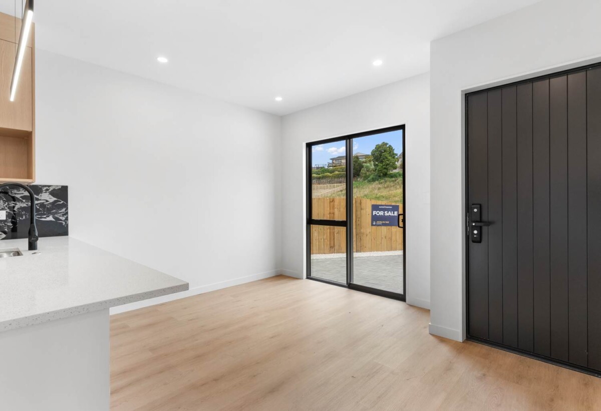 Brandnew 4 beds 2.5 baths home with garage, 1 ensuite ground floor, gas cooking, EV charger, close to Opaheke School and nearby reserves, Papakura town centre, motorway access, 16 Mangapu Road, Opaheke, Auckland