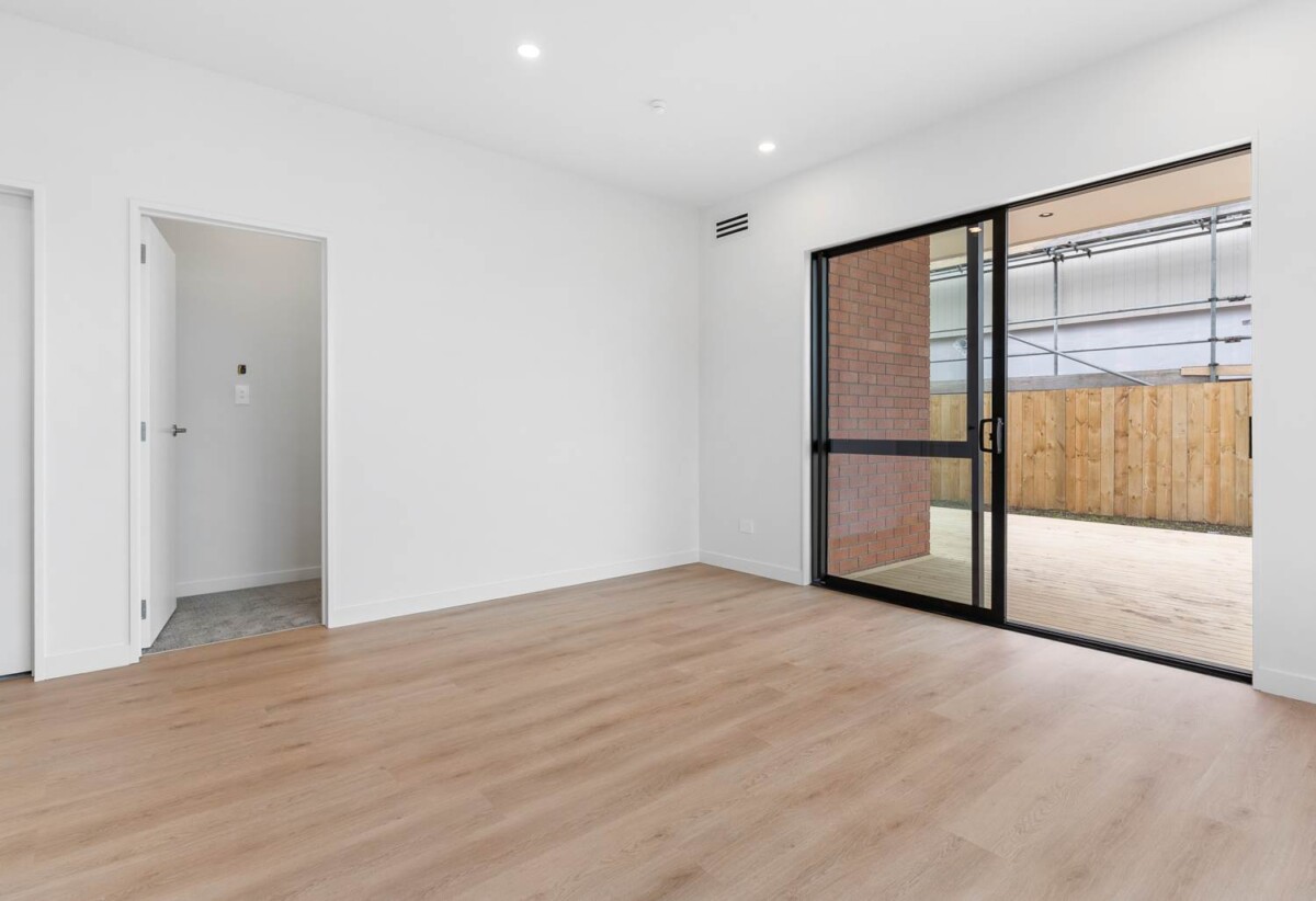 Brandnew 4 beds 2.5 baths home with garage, 1 ensuite ground floor, gas cooking, EV charger, close to Opaheke School and nearby reserves, Papakura town centre, motorway access, 16 Mangapu Road, Opaheke, Auckland