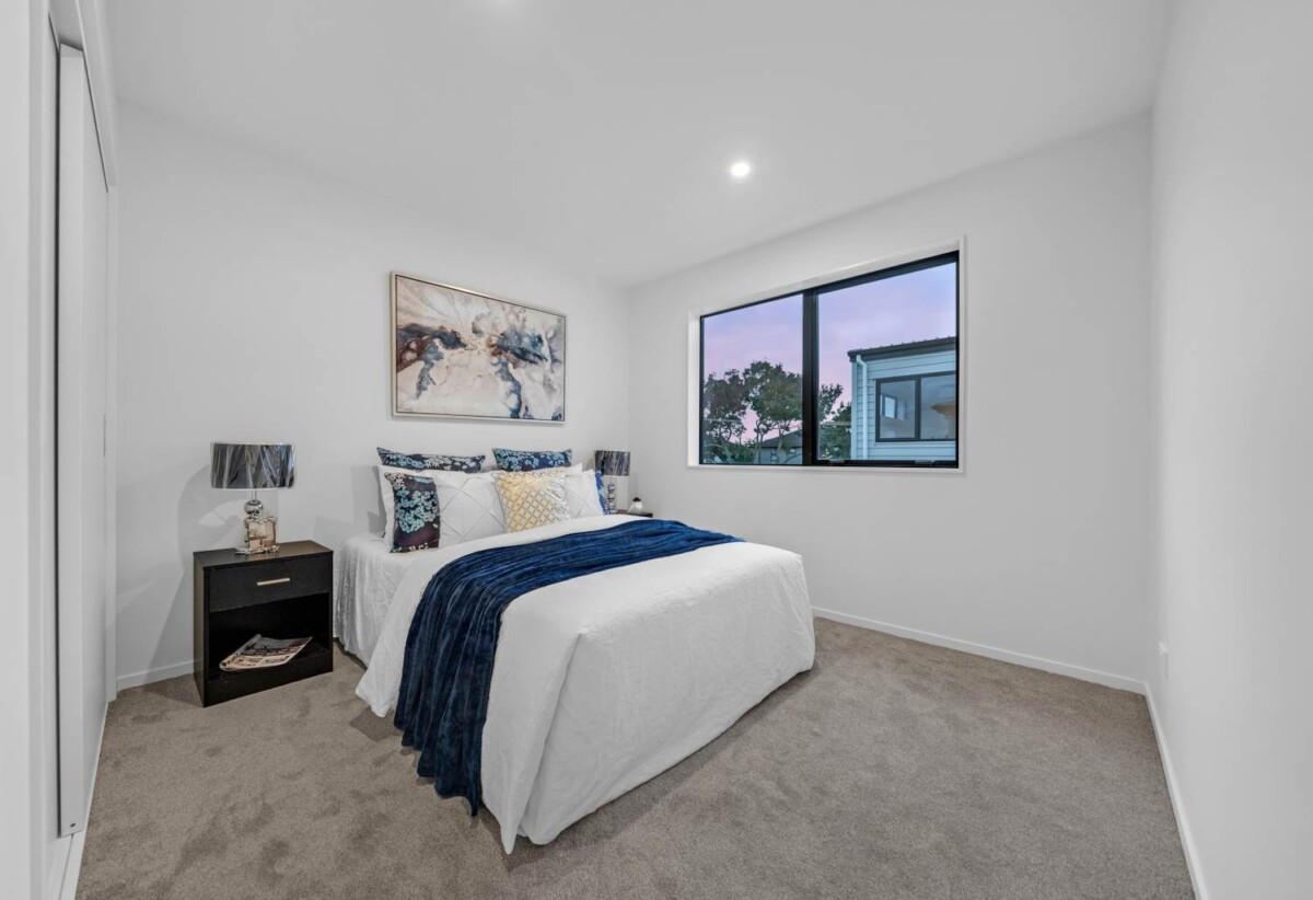 10 Years Stamford Warranty, Brandnew standalone 4 beds 2.5 baths home with garage, Just a short stroll to the picturesque Alan Wood Reserve, with scenic walkways and cycle paths, close to schools, shops, supermarkets, motorway access, 1.7 km to Avondale College, 3/47 Hendon Avenue, Mt Albert, Auckland