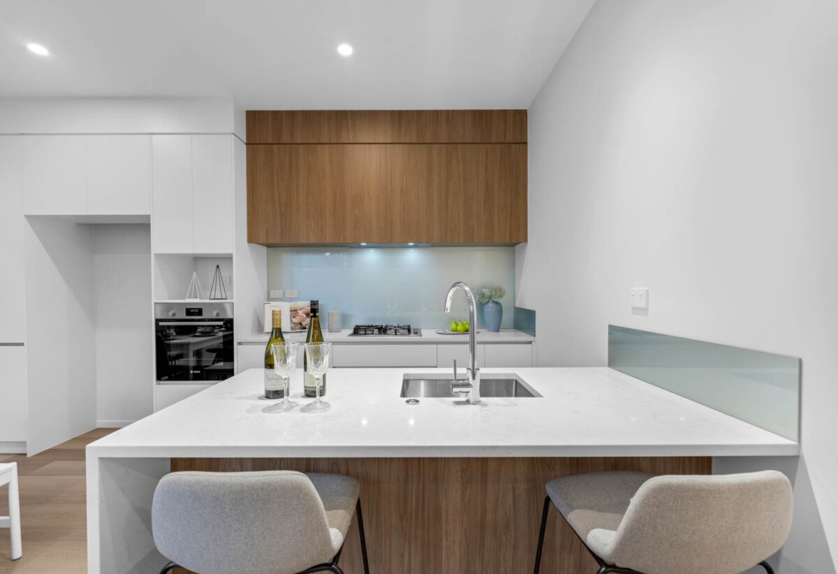 10 Years Stamford Warranty, Brandnew standalone 4 beds 2.5 baths home with garage, Just a short stroll to the picturesque Alan Wood Reserve, with scenic walkways and cycle paths, close to schools, shops, supermarkets, motorway access, 1.7 km to Avondale College, 3/47 Hendon Avenue, Mt Albert, Auckland