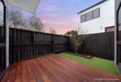 10 Years Stamford Warranty, Brandnew standalone 4 beds 2.5 baths home with garage, Just a short stroll to the picturesque Alan Wood Reserve, with scenic walkways and cycle paths, close to schools, shops, supermarkets, motorway access, 1.7 km to Avondale College, 3/47 Hendon Avenue, Mt Albert, Auckland