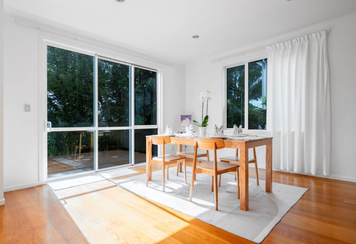 Rangitoto College zone, 5 beds 3 baths house with double garage on 407m2 section, close to shops, supermarkets, Albany Mall, motorway access, schools, 0.8 km to Pinehill School (Browns Bay), 14A Hauraki Crescent, Pinehill, Auckland