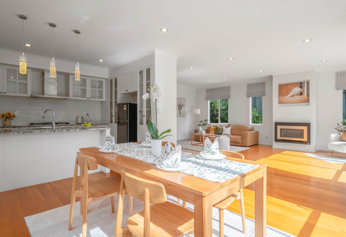 Rangitoto College zone, 5 beds 3 baths house with double garage on 407m2 section, close to shops, supermarkets, Albany Mall, motorway access, schools, 0.8 km to Pinehill School (Browns Bay), 14A Hauraki Crescent, Pinehill, Auckland