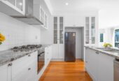 Rangitoto College zone, 5 beds 3 baths house with double garage on 407m2 section, close to shops, supermarkets, Albany Mall, motorway access, schools, 0.8 km to Pinehill School (Browns Bay), 14A Hauraki Crescent, Pinehill, Auckland