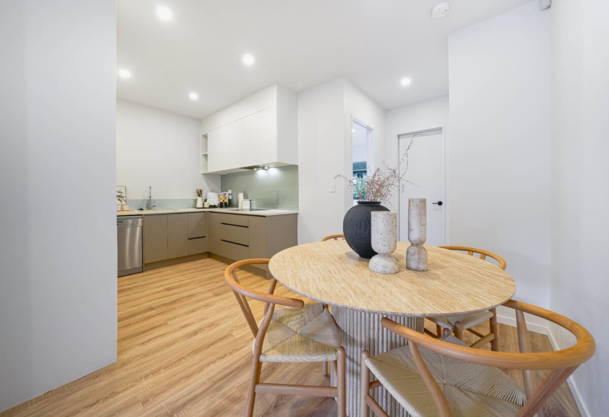 Double Grammar school zone, 4 beds 4 baths home with double garage, 2.1 km to Epsom Girls’ Grammar School, 3.1 km to Auckland Grammar, 27D Claude Road, Epsom, Auckland