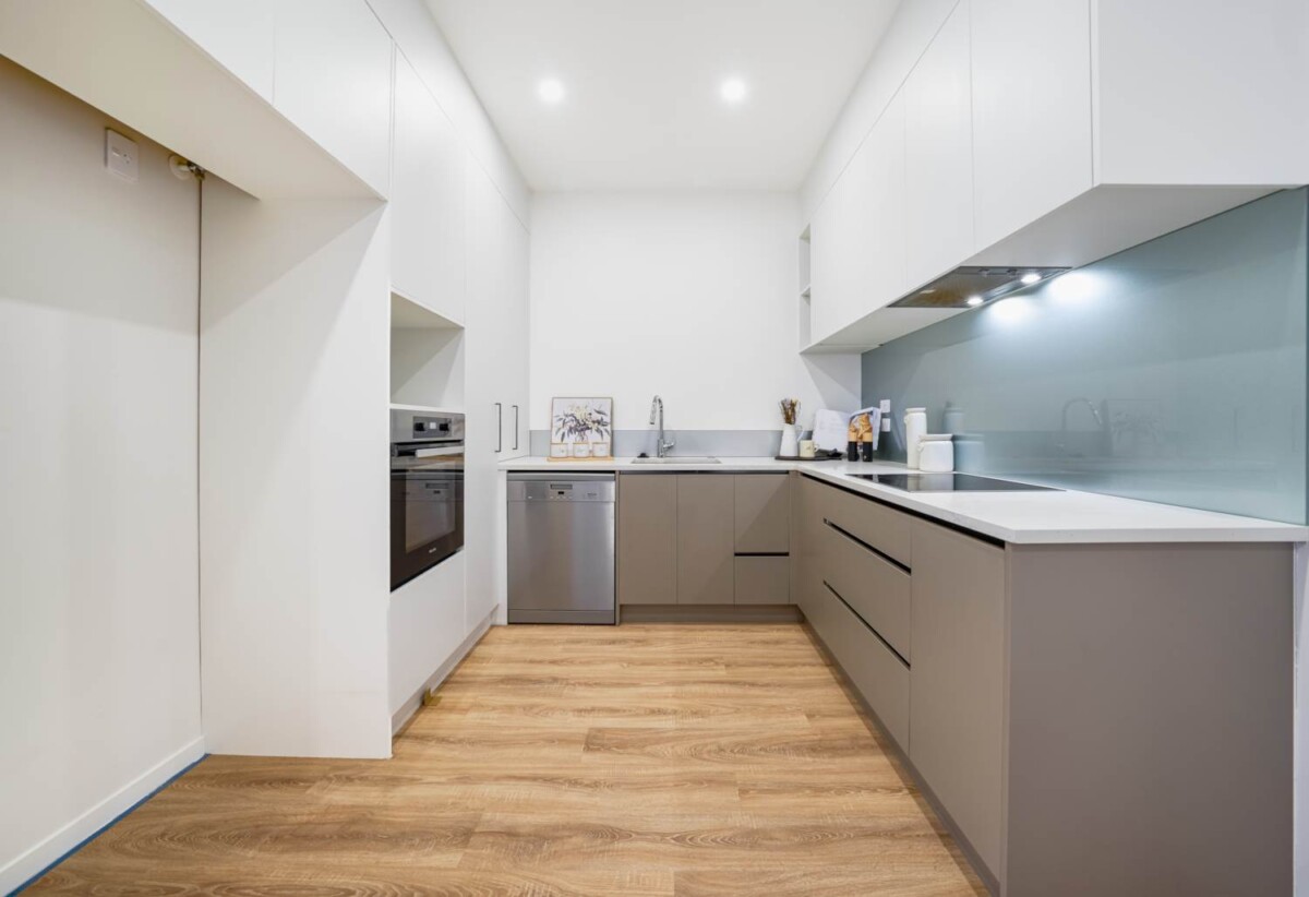 Double Grammar school zone, 4 beds 4 baths home with double garage, 2.1 km to Epsom Girls’ Grammar School, 3.1 km to Auckland Grammar, 27D Claude Road, Epsom, Auckland
