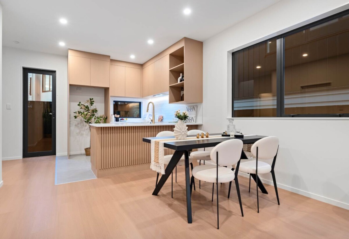 10-year Master Build Guarantee plus a 12-month maintenance warranty, Freehold 4 beds 2.5 baths Duplex home with garage, easy access to train stations, local shops, and motorway links, schools, nearby Opanuku Stream Walkway, 0.6 km to Henderson South School, 13d Tabitha Crescent, Henderson, Auckland