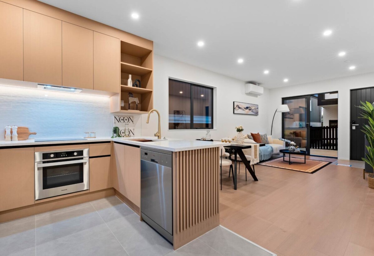 10-year Master Build Guarantee plus a 12-month maintenance warranty, Freehold 4 beds 2.5 baths Duplex home with garage, easy access to train stations, local shops, and motorway links, schools, nearby Opanuku Stream Walkway, 0.6 km to Henderson South School, 13d Tabitha Crescent, Henderson, Auckland