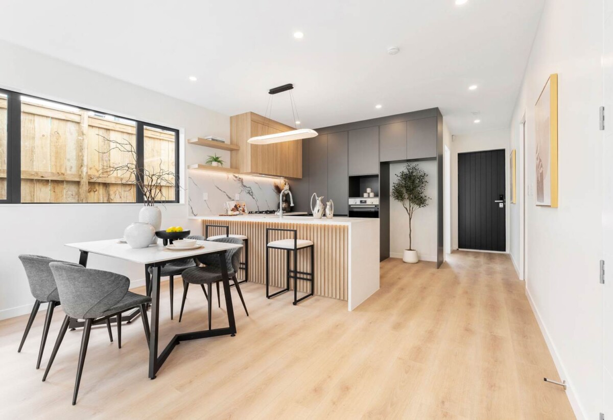 Double Westlake school zone, Brandnew standalone 4 beds 2.5 baths home with garage, Private garden and deck, close to schools, shops, parks, motorway access, 0.5 km to Wairau Intermediate School, 2/ 16 Madison Place, Forrest Hill, Auckland