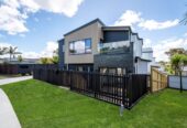 10-Year Master Build Guarantee, Double Westlake school zone, Brandnew standalone 4 beds 2.5 baths home with garage, Private garden and deck, close to schools, shops, parks, motorway access, 0.5 km to Wairau Intermediate School, 1/ 16 Madison Place, Forrest Hill, Auckland