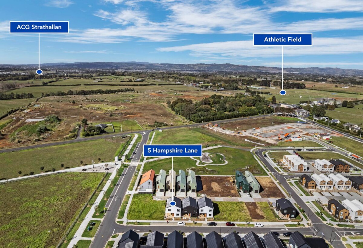 Brandnew 4 beds 2.5 baths house with garage and car park on 495m2 section, 4 km to Karaka School, 5 Hampshire Lane, Karaka, Auckland