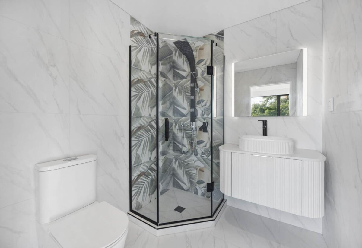 Brandnew 3 beds 2.5 baths home with garage, Within minutes’ drive to Birkenhead Village, Glenfield Mall, Leisure Centre, supermarkets, 0.5 km to Birkdale Intermediate School, 0.6 km to Birkdale Primary School, Lot 1, 67 Salisbury Road, Birkdale, Auckland