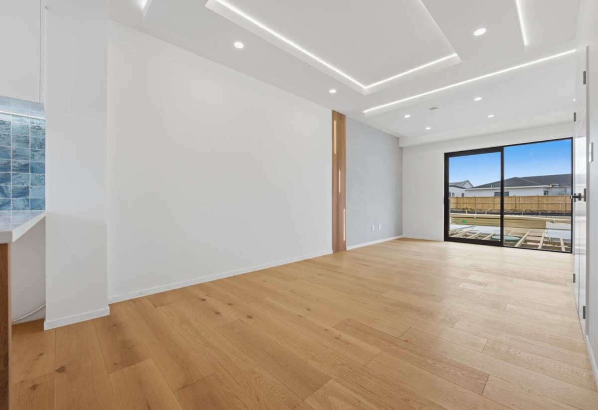 Affordable Parkside Living, Brandnew 2 beds + study room 1 bath home with car park, 0.8 km to Opaheke School, 93 Otuwairoa Esplanade, Papakura, Auckland
