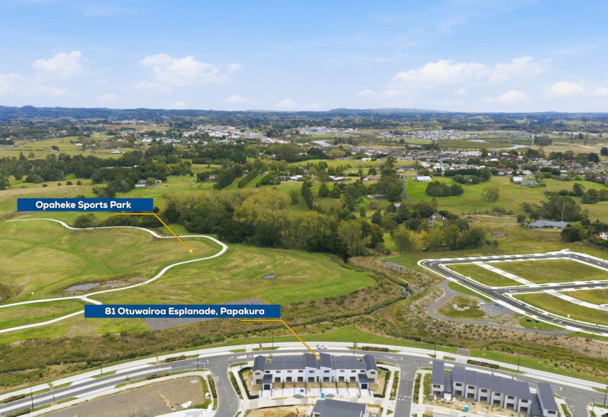 9 brand-new homes with a range of layouts, 2 × Four-Bedroom Homes, 2 × Three-Bedroom Homes, 5 × Two-Bedroom + Study Homes, Directly facing Opaheke Sports Park with open green outlook, close to schools, shops, motorway access, 0.9 km to Opaheke School, 81-97 Otuwairoa Esplanade, Papakura, Auckland