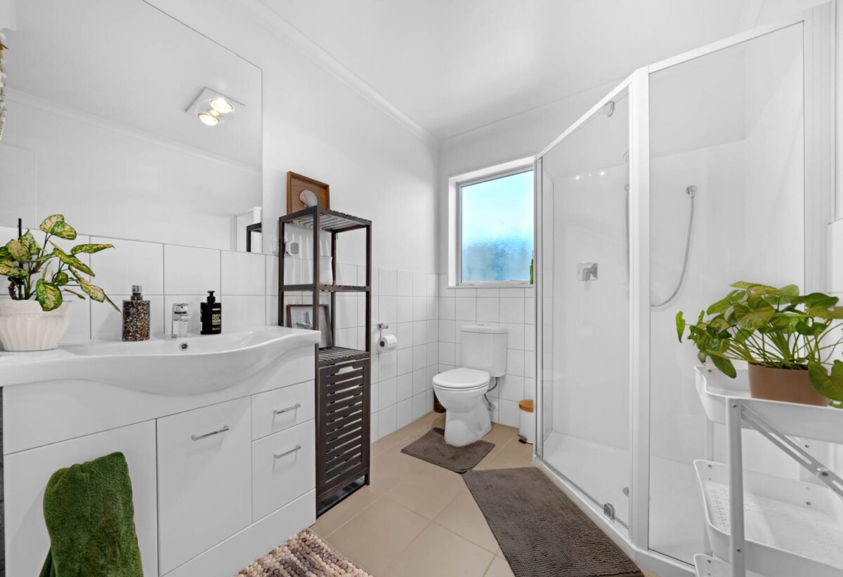 Brick and tile 3 beds 2 baths house with garage on 307m2 section, Expansive covered deck, close to Maukau shopping centre, schools, motorway access, 0.8 km to Wiri Central School and Manurewa High School, 3 Totara Meadows Court, Wiri, Auckland
