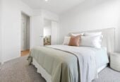 2 beds 1 bath 1 car park apartment, 72m² internal + 4m² balcony, close to shops, parks, schools, motorway access, 0.9 km to Waterview School, 102/2A Te Ara Taurapa, Pt Chevalier, Auckland