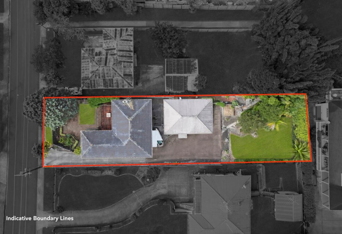 3 beds house + sleepout on 809m2 section, zoned Residential – Terrace Housing and Apartment Building Zone (THAB), Walkable to transport links, shopping malls, parks, and daily amenities, 0.5 km to Tirimoana School, 11 Cron Avenue, Te Atatu South, Auckland