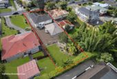 3 beds house + sleepout on 809m2 section, zoned Residential – Terrace Housing and Apartment Building Zone (THAB), Walkable to transport links, shopping malls, parks, and daily amenities, 0.5 km to Tirimoana School, 11 Cron Avenue, Te Atatu South, Auckland